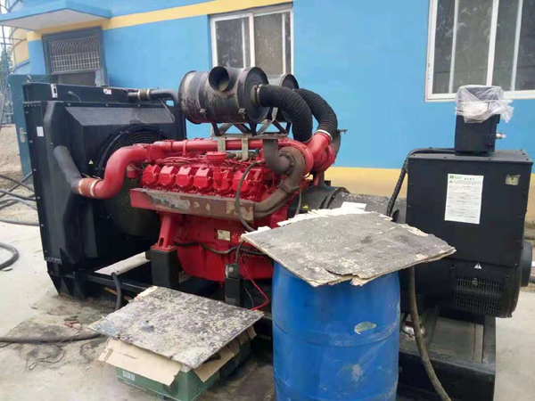 碌曲租赁发电机-柴油发电机组的齿轮箱和发电机温升控制