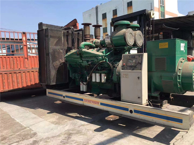 碌曲如何判断柴油发电机组的机油温度是否达到了合适的预热温度?